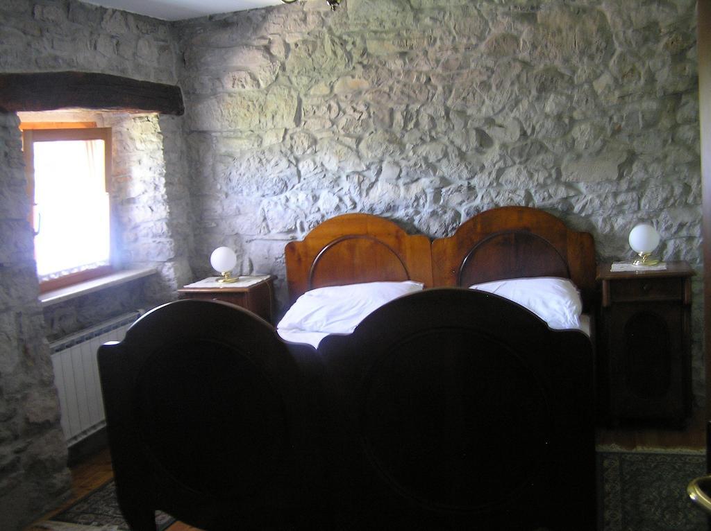 Guesthouse Domacija Sajna Sežana Quarto foto